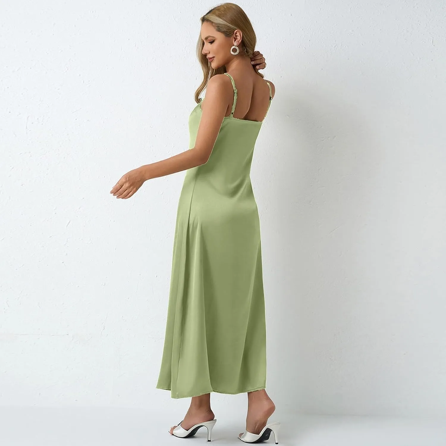 Satin Cocktail Dresses for Women 2025 Long Maxi Coctail Slip Dress Sleeveless Cowl Neck Adjustable Spaghetti Strap Dress